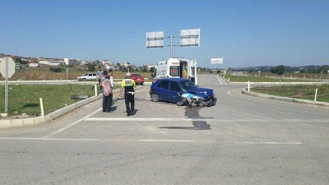 Sakarya&rsquo;da Trafik Kazası: 1 Yaralı 2