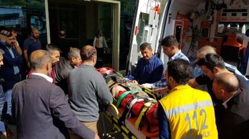Siirt'te Askerlerin Ge&ccedil;işi Sırasında Patlama: 4 Asker Yaralı (2)
