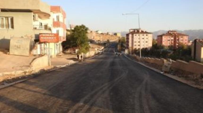 Şırnak’ta Ana Caddelerin Bağlantı Yolları Asfaltlandı