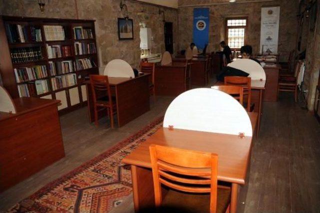 Tokat'ta Halef Sultan Zaviyesi, 'kültür Evi' Oldu