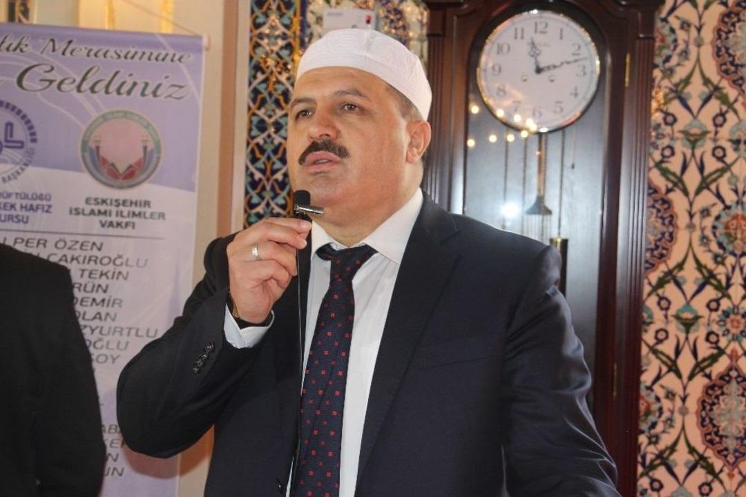 34 Gen&ccedil; Hafız İcazet Aldı