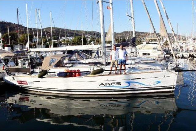 12 Metrelik Tekne Ile Okyanusu Ge&ccedil;ecekler 1