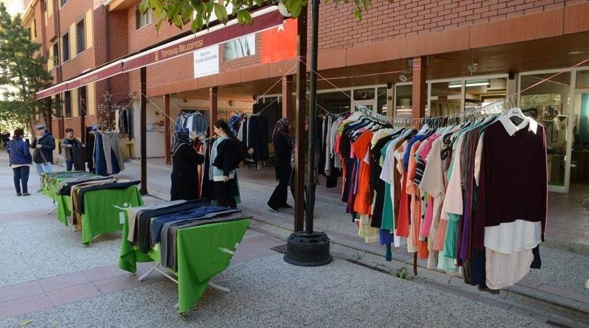 &Ouml;ğrenciler Yararına Mahalle Panayırı