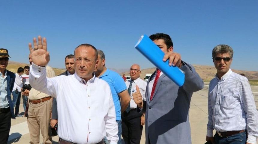 Siirt Valisi Atik Havaalanında İncelemede Bulundu