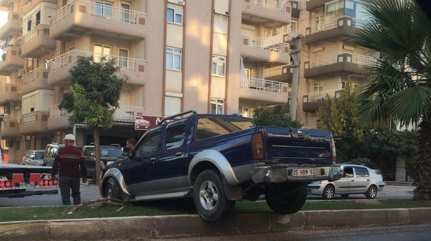 Ara&ccedil; Ref&uuml;jde Asılı Kaldı