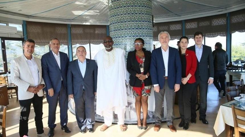 Unesco Mozambik Temsilcisi Prof. Filimone Manuel Meigos Kütahya’da