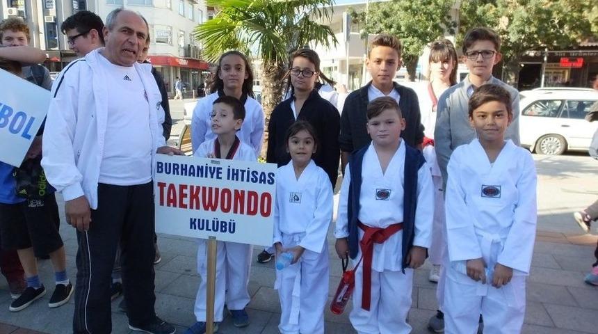 Burhaniye’de "amatör Spor Haftası" Kutlamaları Şölene Dönüştü