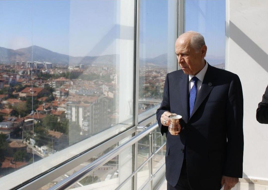 Bah&ccedil;eli, Halı Ve Kilim M&uuml;zesini İnceledi