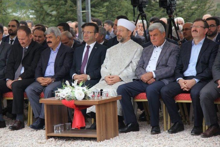 Diyanet İşleri Başkanı Prof. Dr. Ali Erbaş: "türkiye İslam Dünyasının Eğitim Merkezi Haline Geldi" G3