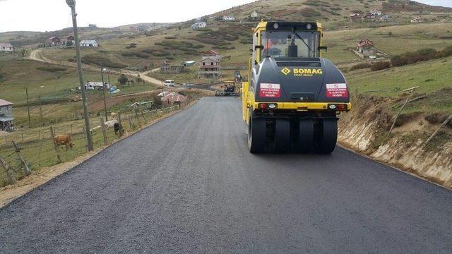 Çambaşı Yaylası’nın Yolları Asfaltlanıyor