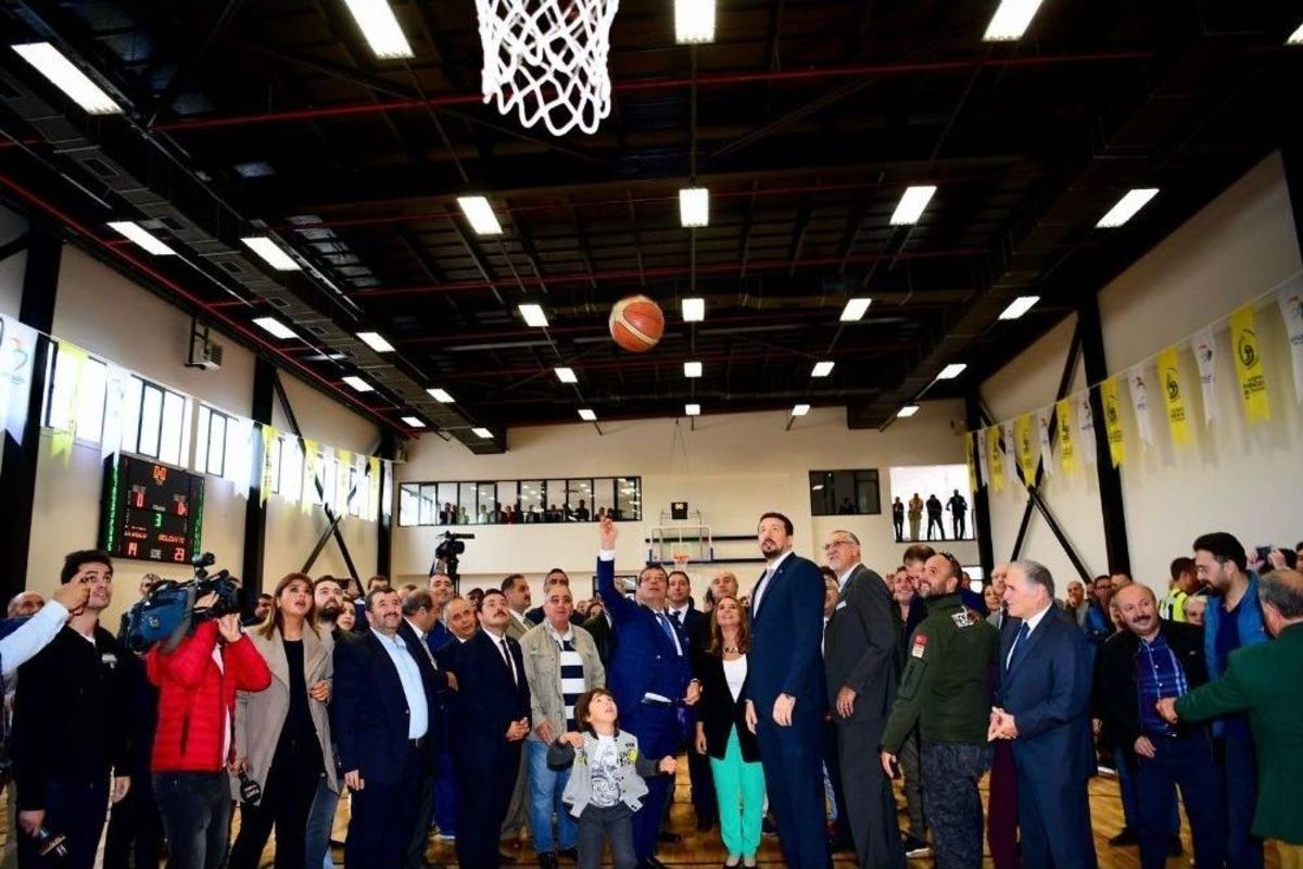 Aydın &Ouml;rs Spor Kompleksi Beylikd&uuml;z&uuml;&rsquo;nde A&ccedil;ıldı