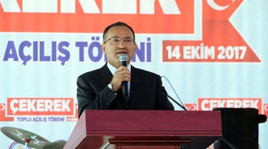 Bozdağ: "chp M&uuml;ft&uuml;ye Nikah Yetkisi Verildiği İ&ccedil;in İtiraz Ediyor"