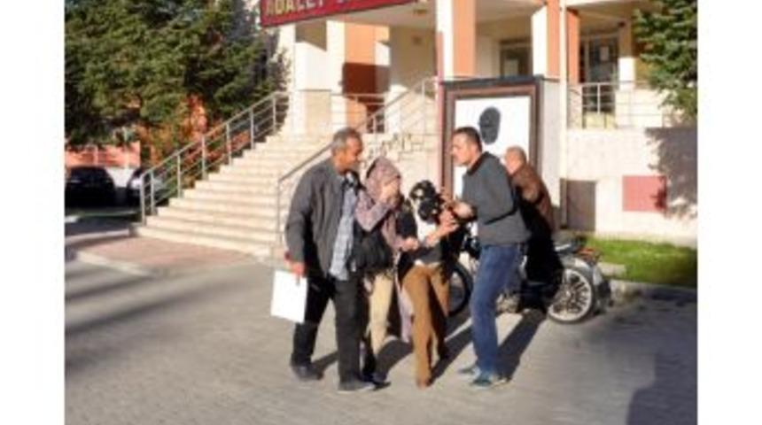 Tokalı Kadın Hırsızlar Tutuklandı