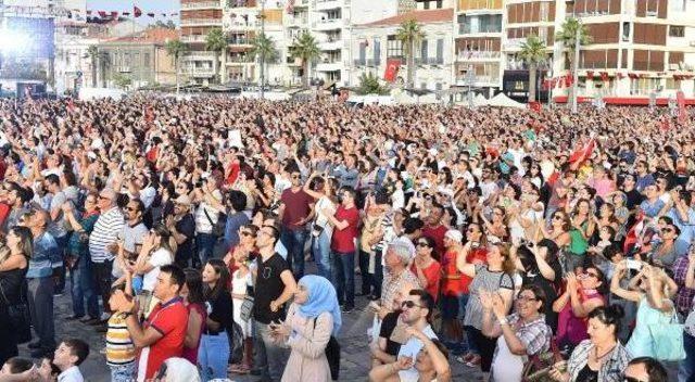 İzmir de 9 Eyl&uuml;l Coşkusu (3) 3