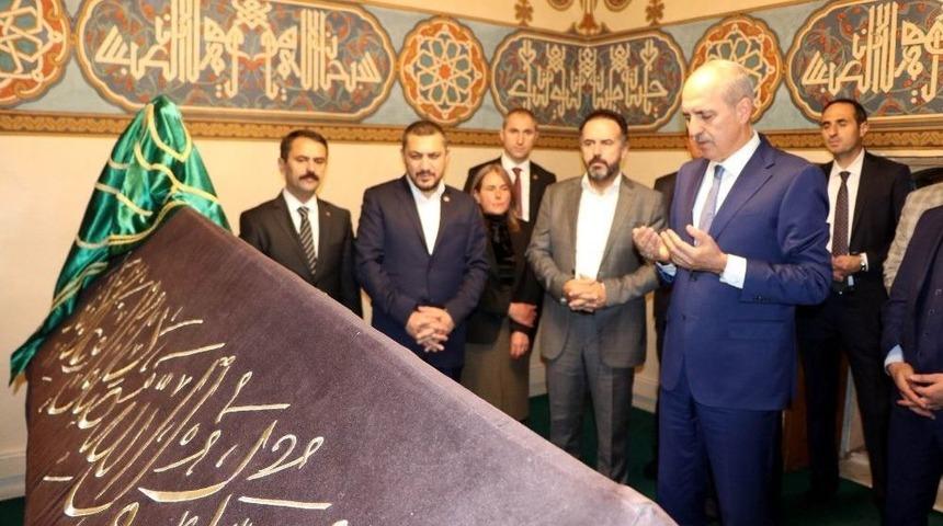 Bakan Kurtulmuş, Hacı Bektaş-ı Veli T&uuml;rbesini Ziyaret Etti