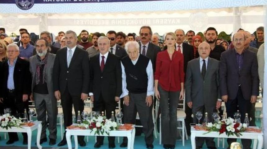 Kayseri 1'inci Kitap Fuarı T&ouml;renle A&ccedil;ıldı