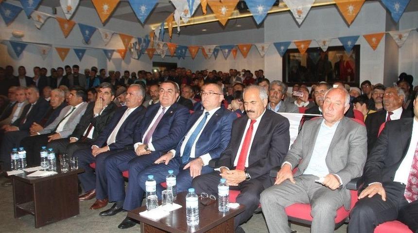 Ak Parti Malazgirt 6. Olağan İl&ccedil;e Kongresi Yapıldı