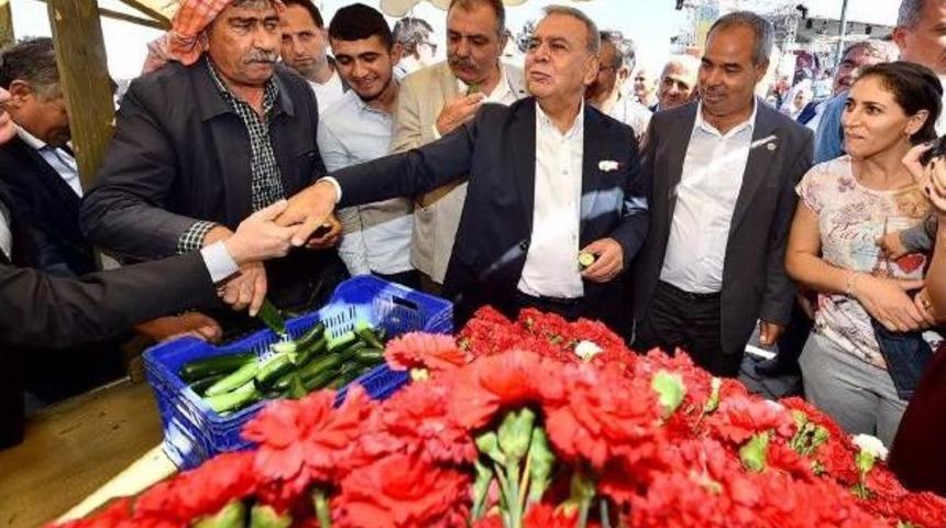 İzmir'de 'yerel &Uuml;retim Ş&ouml;leni' Yapıldı