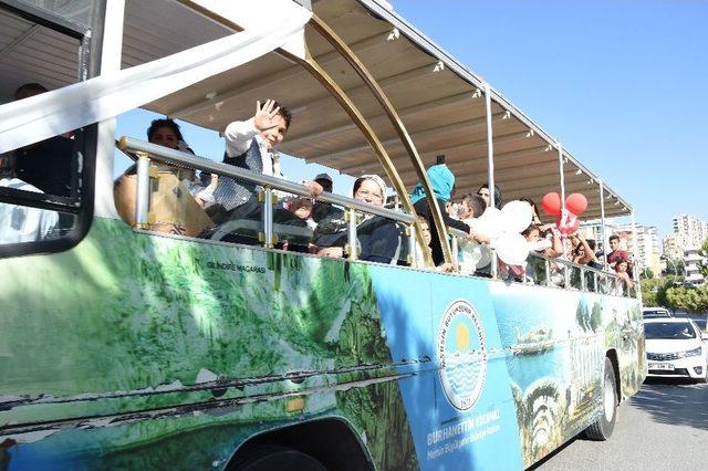 Tarsus&rsquo;un Kirvesi Şevket Can, 606 &Ccedil;ocuğa Unutulmaz Bir G&uuml;n Yaşattı 2