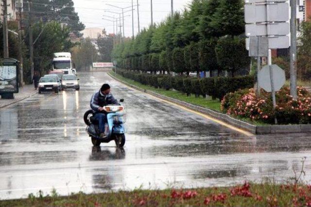 Bolu da Sağanak Yağış Etkili Oldu 2