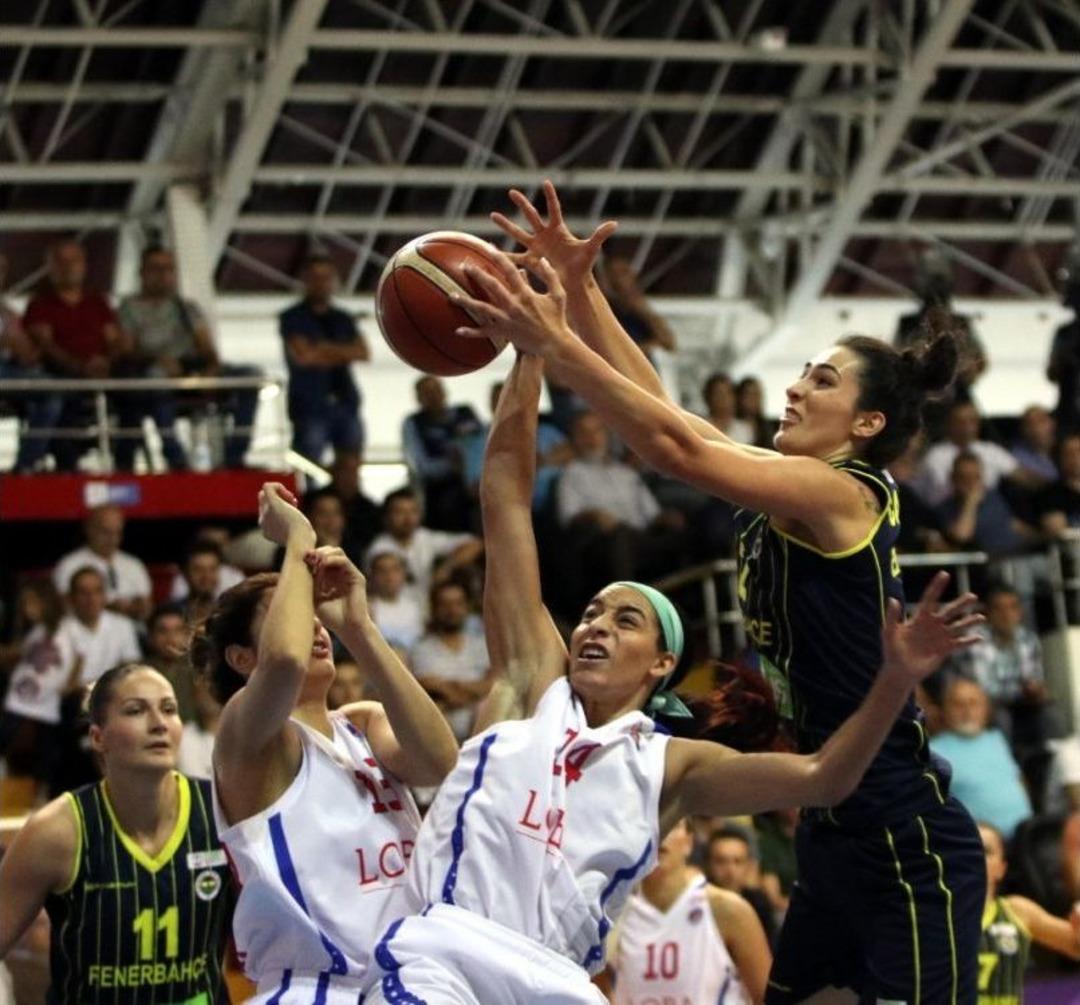 Fenerbah&ccedil;e, Mersin&rsquo;de Rahat Kazandı