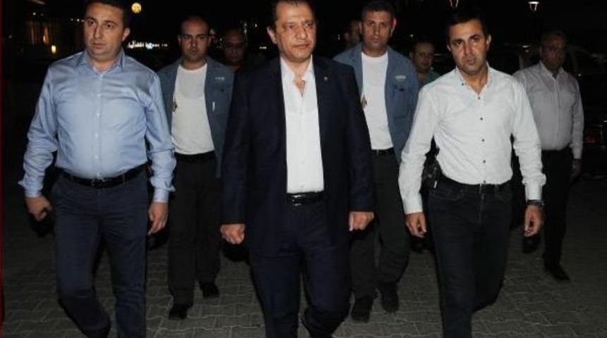 Adana&rsquo;Da Bar Ve Gece Kul&uuml;plerinde Asayiş Uygulaması