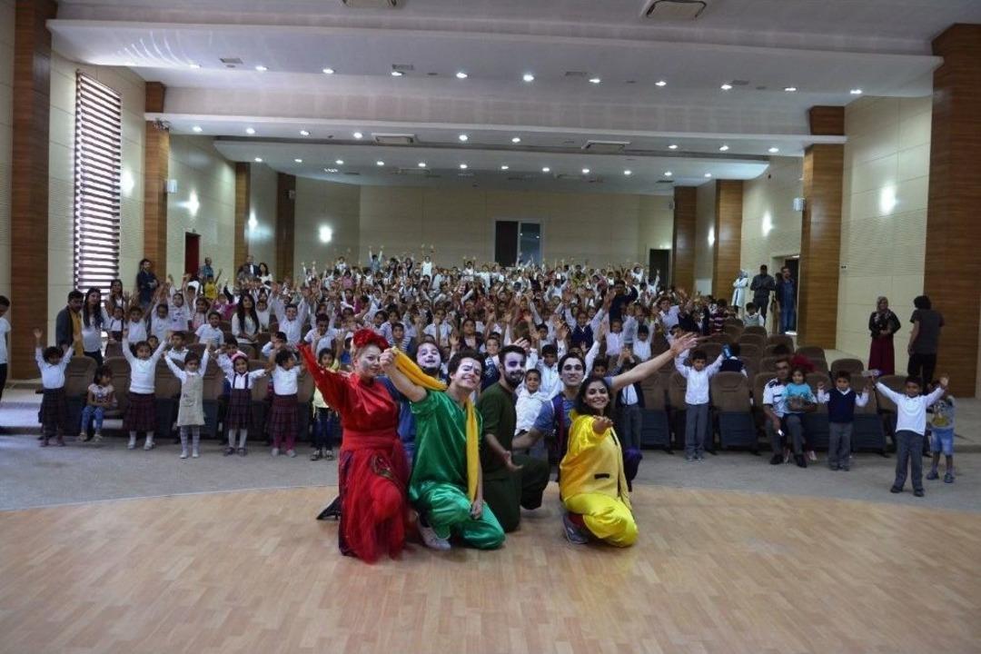 Gaziantep&rsquo;te &Ccedil;ocuklar Tiyatro İle Buluştu