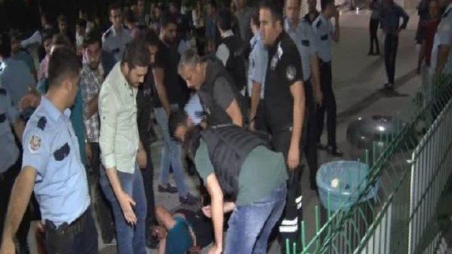 Yenikapı Metro İstasyonu'nda Madde Bağımlısı Dehşet Saçtı: 2 Yaralı