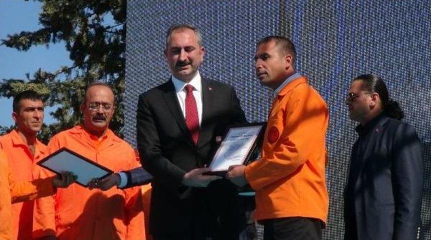 Adalet Bakanı G&uuml;l: Su&ccedil;lu Vardır, D&uuml;şman Yoktur