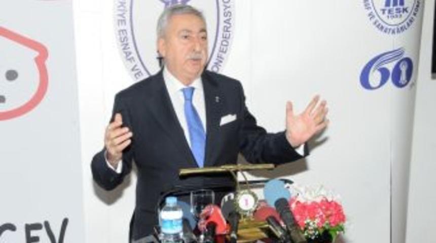 Tesk Başkanı Paland&ouml;ken: "ka&ccedil;ak&ccedil;ılık Y&uuml;zde 25&rsquo;lerden Y&uuml;zde 8&rsquo;lere D&uuml;şt&uuml;"