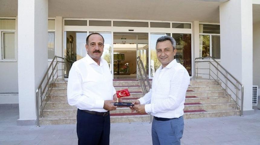 Başkan Duruay, Model Uydu Yarışması &Ouml;d&uuml;l T&ouml;renine Katıldı