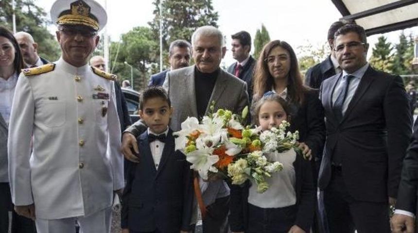 Başbakan Yıldırım, Askerlik Yaptığı Birliği Ziyaret Etti