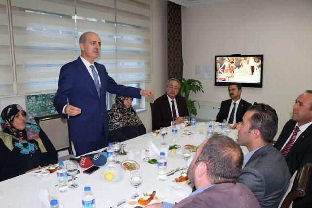 Bakan Kurtulmuş, Nevşehir&rsquo;de Şehit Aileleri Ve Gaziler İle Yemekte Buluştu 1