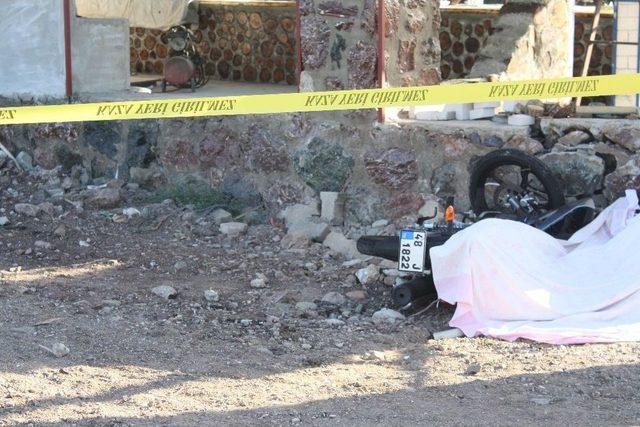 Marmaris’te Motosiklet İstinat Duvarına Çarptı: 1 Ölü