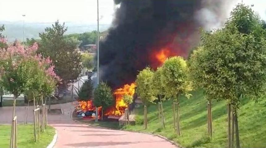 Gaziosmanpaşa Gen&ccedil;lik Parkı&rsquo;nda Yangın