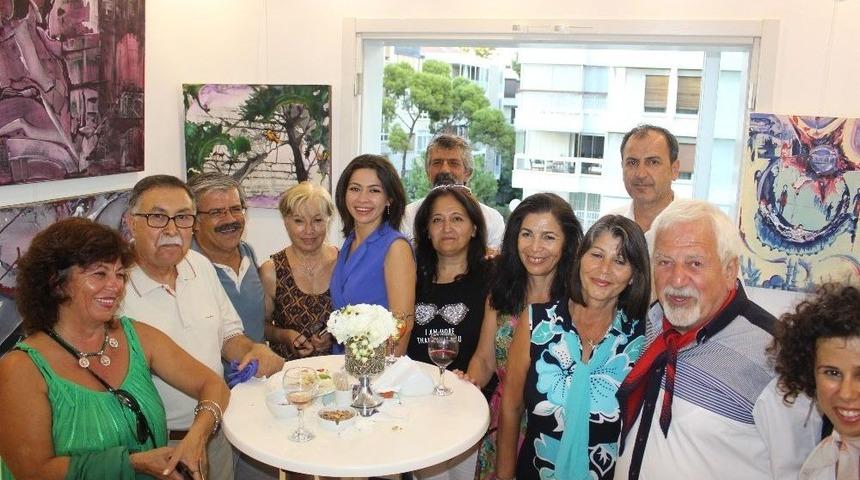 &lsquo;kozmik Uyanış&rsquo; Sergisi Sanatseverleri Buluşturdu