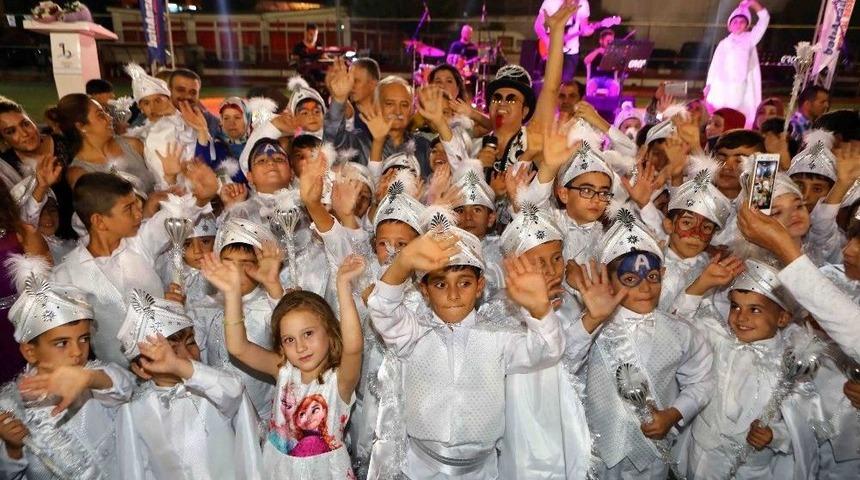 Bayraklı&rsquo;da Coşkulu S&uuml;nnet Ş&ouml;leni