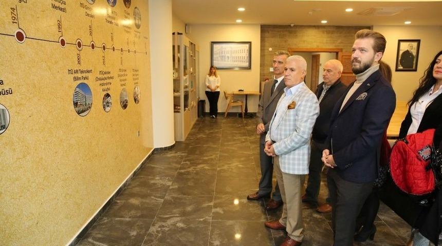 Nil&uuml;fer&rsquo;de A&ccedil;ılan İt&uuml; Evi Buluşma Noktası Olacak