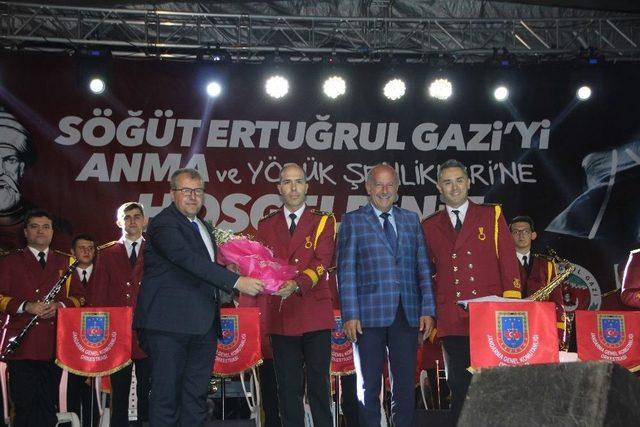 Söğüt Şenlikleri’nde Orhan Hakalmaz Sahne Aldı