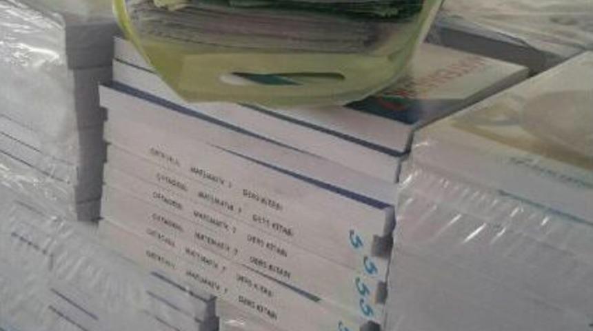 O Karikat&uuml;r&uuml;n Olduğu Sayfa Yırtılıyor