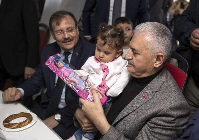Başbakan Yıldırım İstanbul'a Feribotla Döndü 