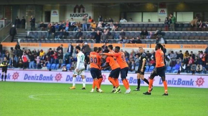 Medipol Başakşehir - Aytemiz Alanyaspor: 2 - 1