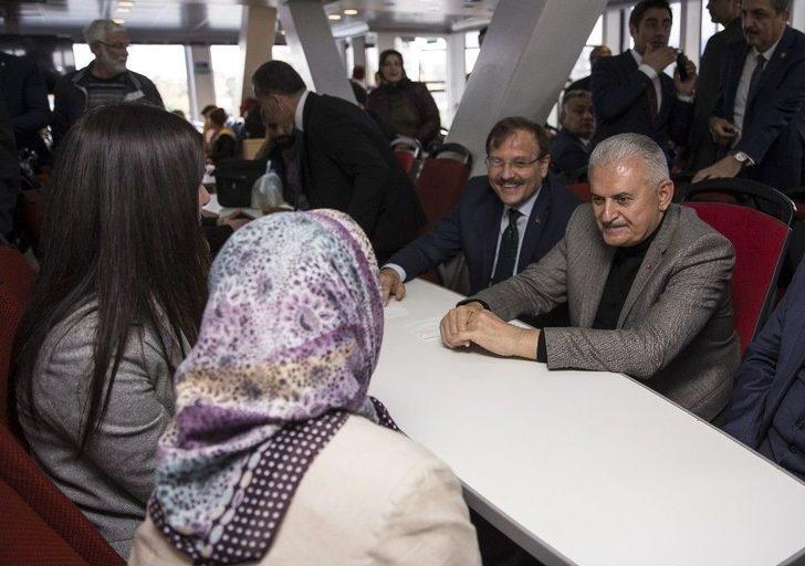 Başbakan Yıldırım, Feribotta Kaptan Köşküne Çıktı G1