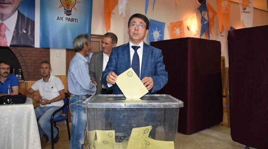 Bigadi&ccedil; Ak Parti Teşkilatı Akbıyık Dedi