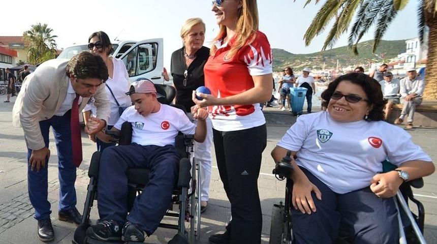 Fo&ccedil;a Festivali&rsquo;nde Boccia Turnuvası
