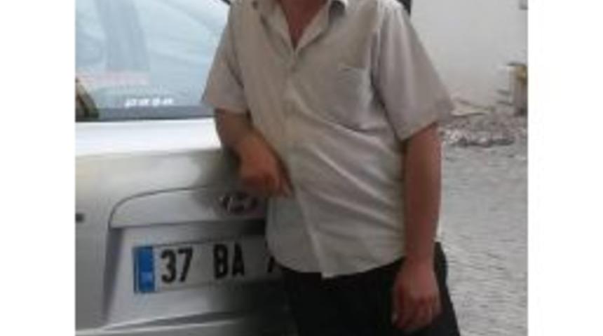 Kestiği Ağacın Altında &Ouml;ld&uuml;