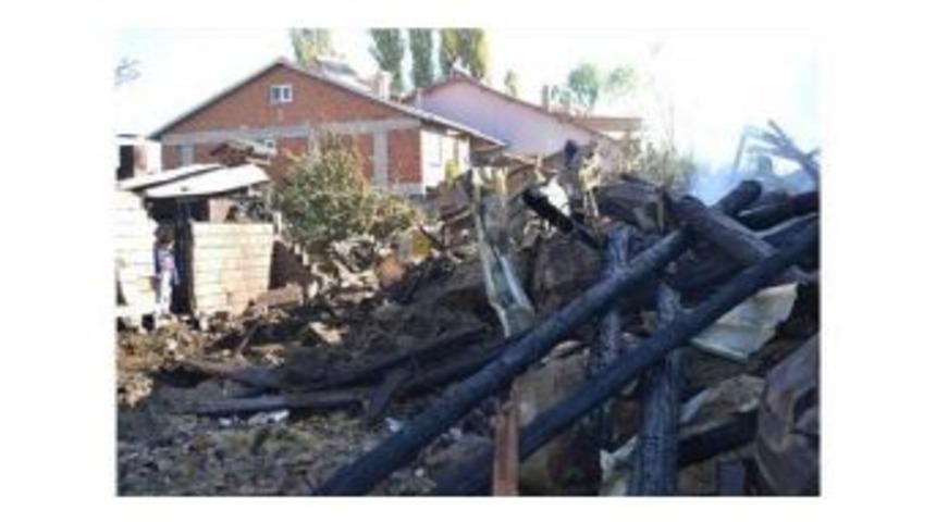 Simav&rsquo;da Yangın