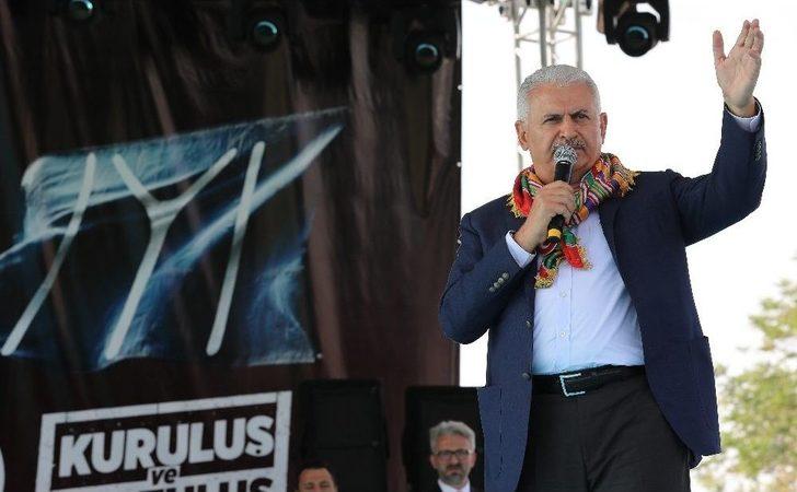 Başbakan Yıldırım: “15 Temmuz’da Aziz Milletin İstikbaline Kastettiler” G2