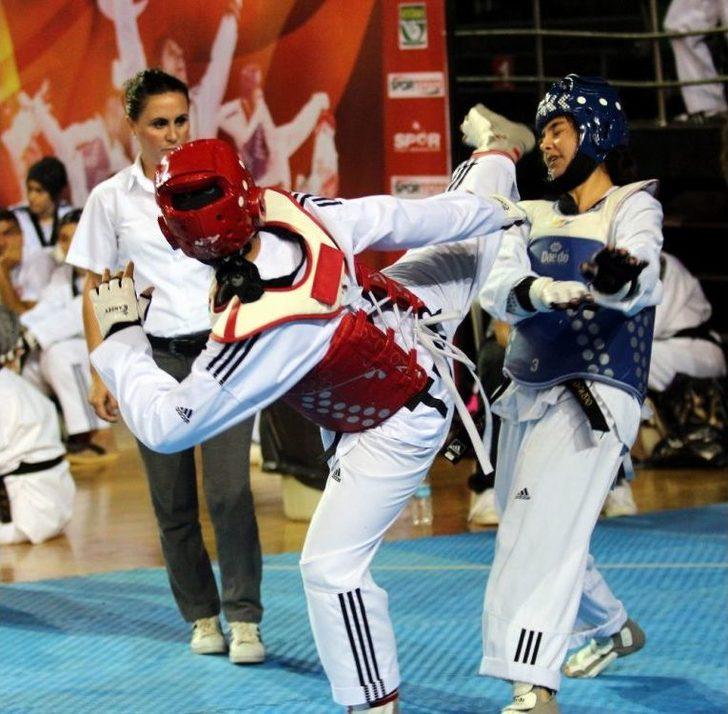 Türkiye Gençler Taekwondo Şampiyonası Nefes Kesiyor G5