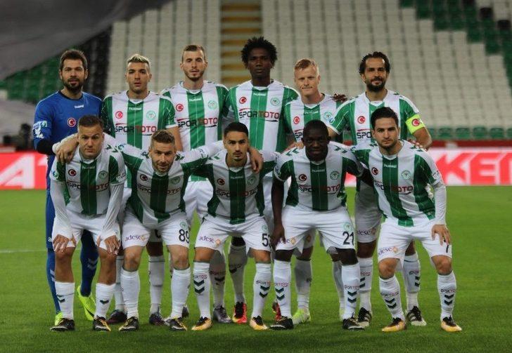 Süper Lig: Atiker Konyaspor: - Galatasaray: (ilk Yarı) G3